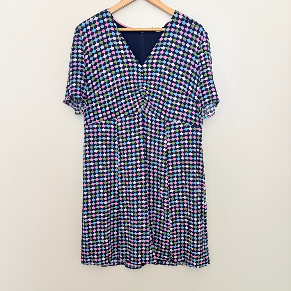 Boden Jemima Dress 14R Navy‎ Blue Multicolor Scallop Print V-Neck Ruched - Picture 3 of 13